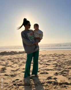 Le Sweatshirt Motel Amour En Coton Bio - Gris Chiné 16 Le Sweatshirt Motel Amour En Coton Bio - Gris Chiné -Bijoux Magasin PHOTOS COMMUNAUTE RECADRAGES 1280x1600px mel issab2