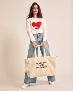 Le Sweat L'amour Est Déclaré Femme En Coton Bio - Crème -Bijoux Magasin Permanent CabasmoumouteLavieestbelleenfamille sweatlamourestdeclarefemme2 emoiemoi22Wweb