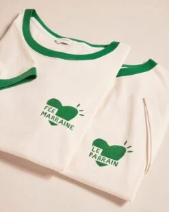 Le T-shirt Coeur Fée Marraine En Coton Bio - Crème 21 Le T-shirt Coeur Fée Marraine En Coton Bio - Crème -Bijoux Magasin Permanent Coeurvert T shirtFeeMarraineLeParrain2 emoiemoi22Wweb