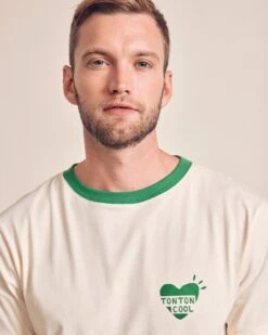Le T-shirt Coeur Tonton Cool En Coton Bio - Crème 17 Le T-shirt Coeur Tonton Cool En Coton Bio - Crème -Bijoux Magasin Permanent Coeurvert T shirtTontonCool4 emoiemoi22Wweb 5c8b4cc2 2e5b 4699 8d25 6b7b3f460bce