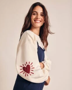 Le Duo De Sweats Coeur Solaire Avec Coudières - Crème -Bijoux Magasin Permanent Sweatcoeursolairefemme Salopettesallynavy emoiemoi22W4web 2bff6779 104d 4152 a50d 7317b4a87538