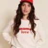 Le Sweat Brodé Mama Love En Coton Bio - Crème Et Rouge -Bijoux Magasin Permanent Sweatloverouge Mamalove jeanecru casquetteemoiemoirouge emoiemoi 07 0479web