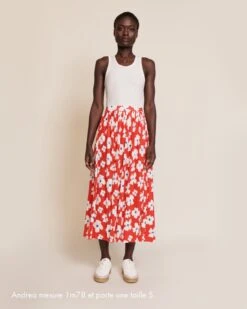 La Jupe Plissée Adèle - Anémones Rouges 22 La Jupe Plissée Adèle - Anémones Rouges -Bijoux Magasin S24Anemonesrouges JupeplisseeAdele DebardeurDebraloukoum blancemoiemoi 46 2932legendeweb