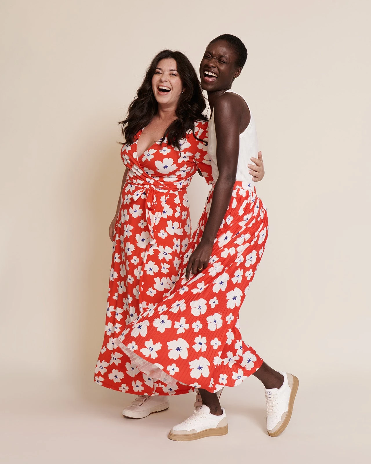 La Jupe Plissée Adèle - Anémones Rouges 6 La Jupe Plissée Adèle - Anémones Rouges – Image 4