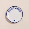 L'assiette Mamie Amour En Porcelaine - Bleu -Bijoux Magasin S24Assiette Mamieamour bleuemoiemoi 22 556web