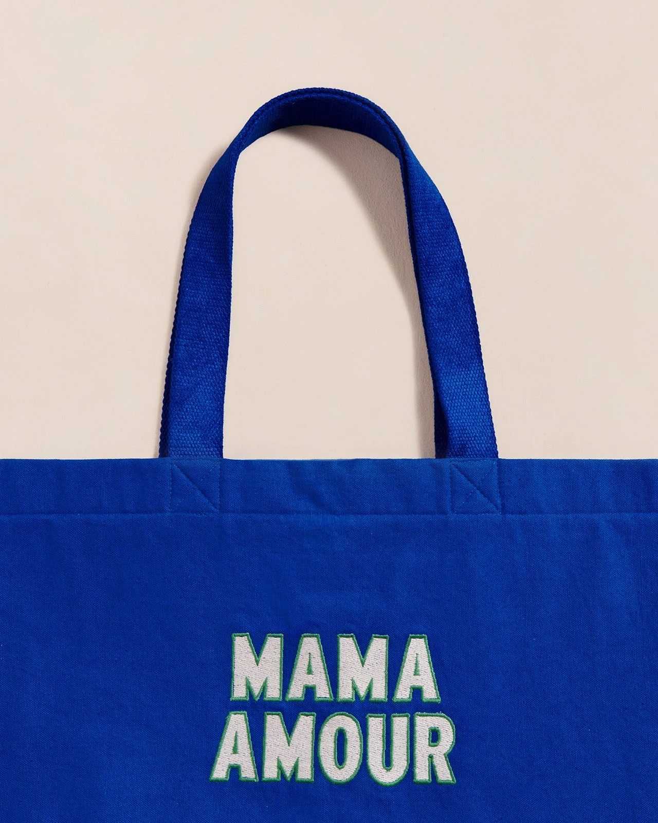 Le Cabas Brodé Mama Amour - Bleu 6 Le Cabas Brodé Mama Amour - Bleu – Image 5