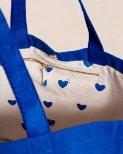 Le Cabas Brodé Mama Amour - Bleu 9 Le Cabas Brodé Mama Amour - Bleu -Bijoux Magasin S24CabasAlix Mamaamour bleuemoiemoi 25 673web 020639f2 cbb8 4bd6 827b 827efef48941