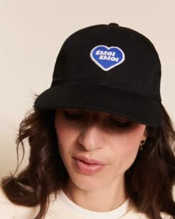 La Casquette émoi émoi En Coton - Noir 15 La Casquette émoi émoi En Coton - Noir -Bijoux Magasin S24Casquetteemoiemoiencoton noir emoiemoi 05 0354web
