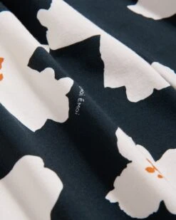 La Combinaison Célestine En Coton Bio Imprimé - Anémones XL Charbon -Bijoux Magasin S24MatiereCombinaisonCelestineimprimeanemonesXL charbon PantalonPaulineimprimeanemonesXL charbonemoiemoi 20 483web