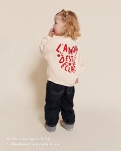Le Duo De Sweats L'amour Est Déclaré En Coton Bio - Crème / Rouge 26 Le Duo De Sweats L'amour Est Déclaré En Coton Bio - Crème / Rouge -Bijoux Magasin S24SweatL amourestdeclare enfant creme emoiemoi 07 1369legendeweb