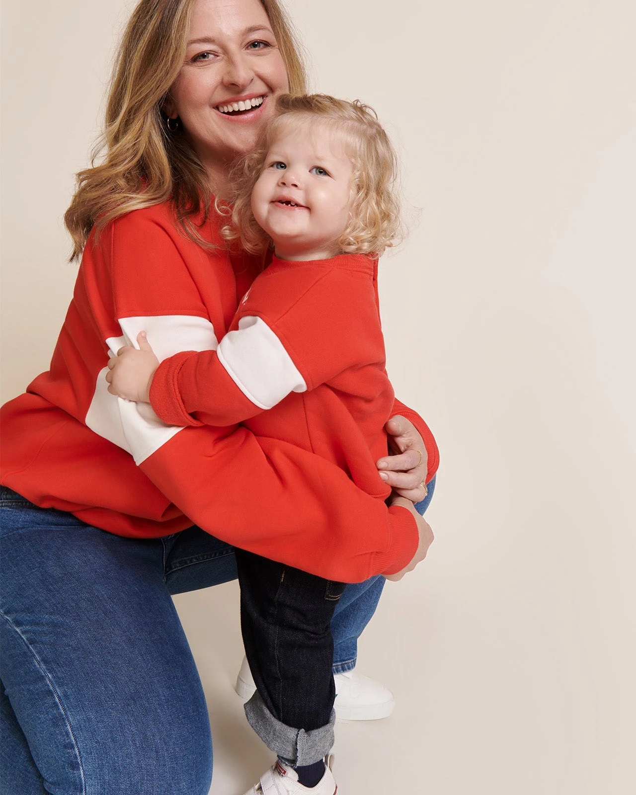Le Sweat Le Grand Amour Enfant En Coton Bio - Rouge 12 Le Sweat Le Grand Amour Enfant En Coton Bio - Rouge – Image 10