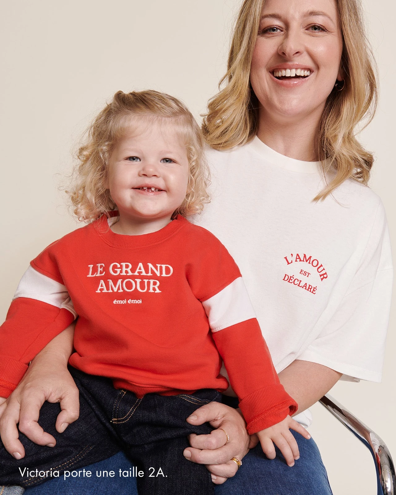 Le Sweat Le Grand Amour Enfant En Coton Bio - Rouge 8 Le Sweat Le Grand Amour Enfant En Coton Bio - Rouge – Image 6