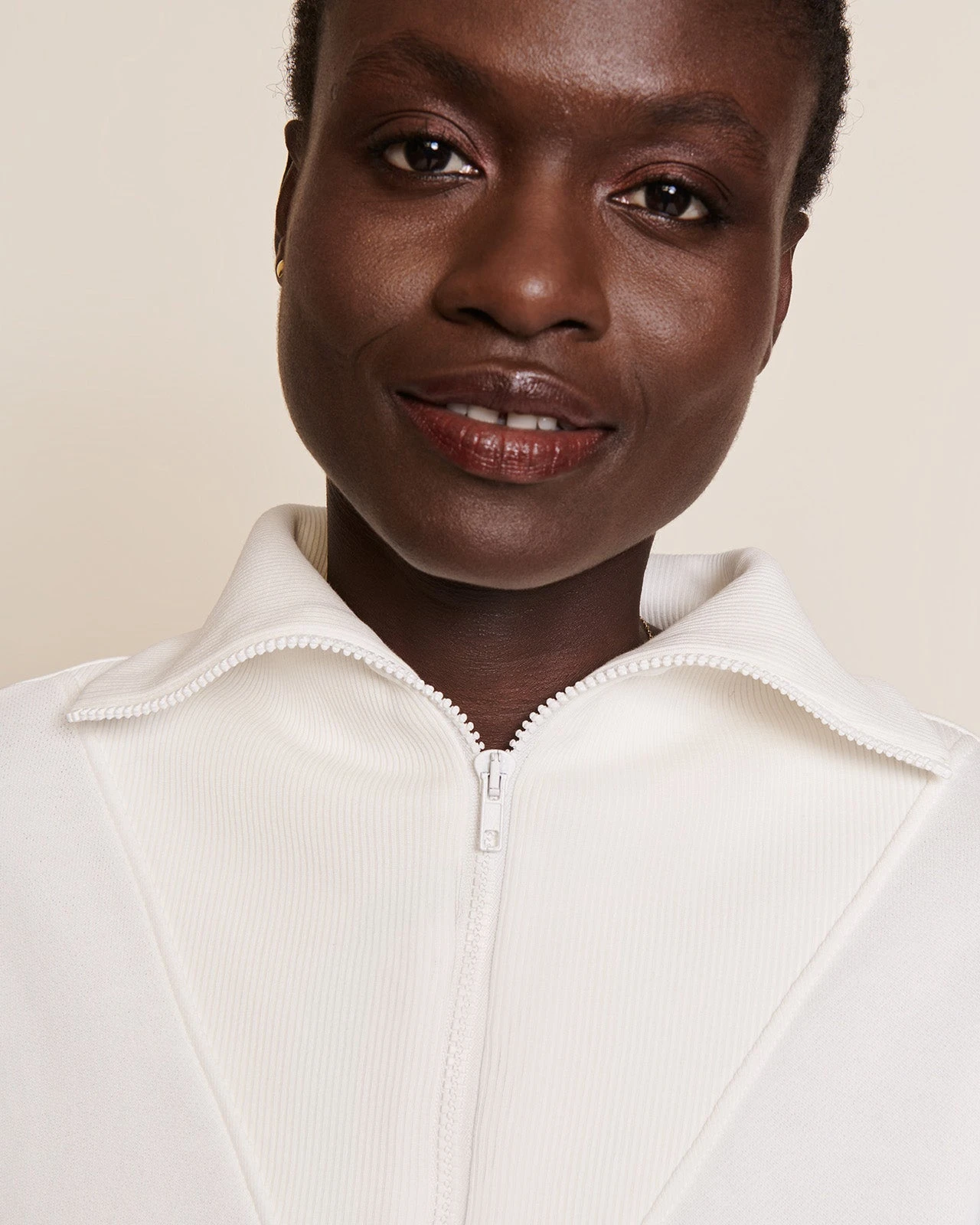 Le Sweat Sunny En Coton Bio Et Col Zippé - Blanc 10 Le Sweat Sunny En Coton Bio Et Col Zippé - Blanc – Image 8