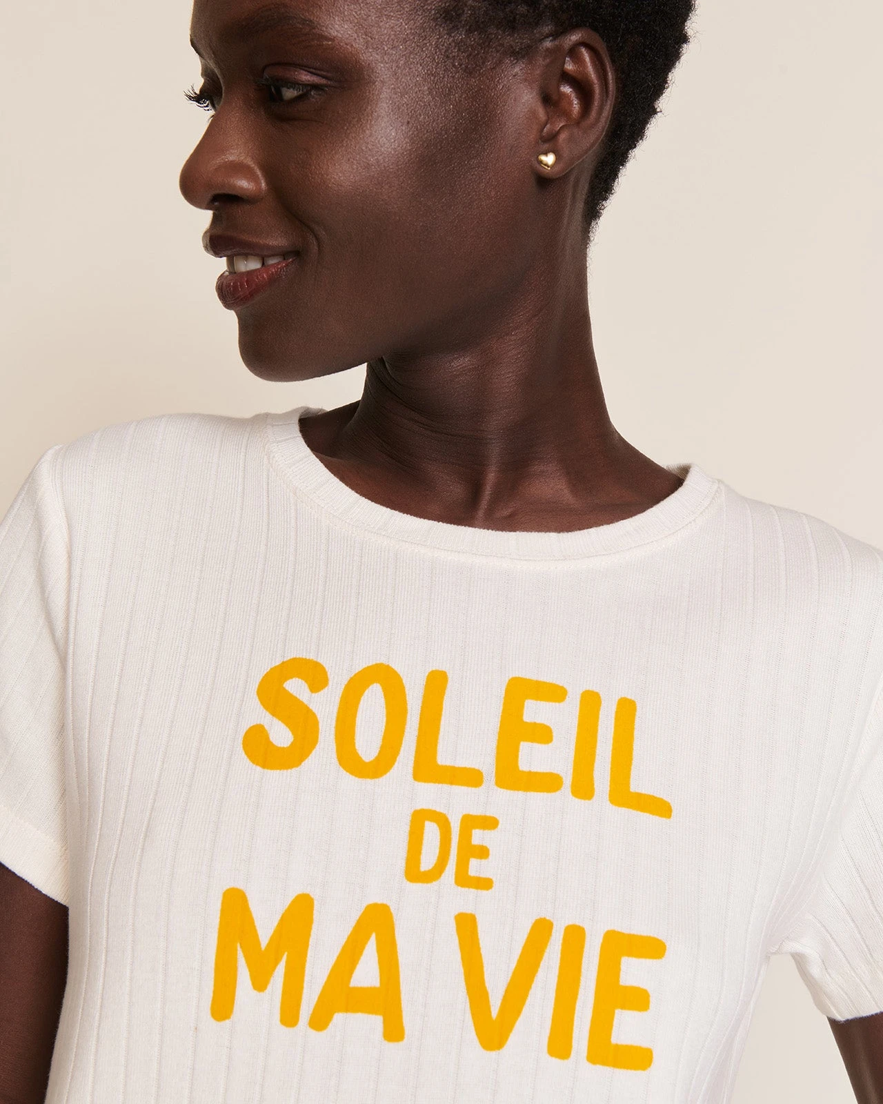 Le T-shirt Soleil De Ma Vie En Coton Bio - Crème 7 Le T-shirt Soleil De Ma Vie En Coton Bio - Crème – Image 5