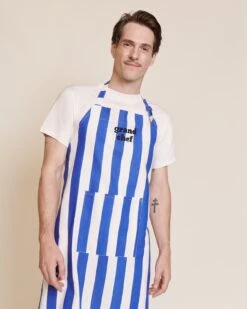 Le Duo De Tabliers Grand Chef X Petit Chef à Rayures En Coton - Bleu -Bijoux Magasin S24TablierGrandchefimprimerayures bleuemoiemoi 35 2992web 95a236fe 07f2 4cba b0c0 4a818dbfd388