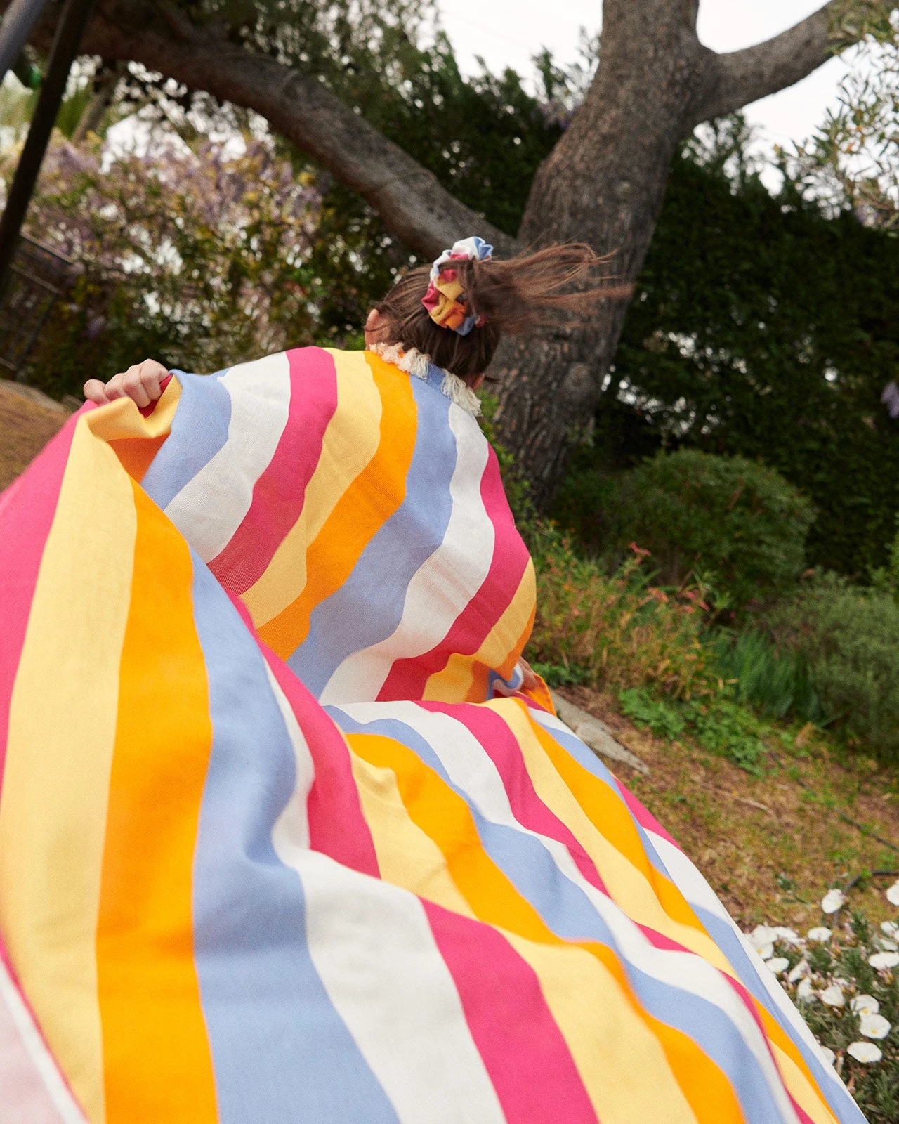 La Grande Fouta Brodée Family Love - Rainbow 6 La Grande Fouta Brodée Family Love - Rainbow – Image 4