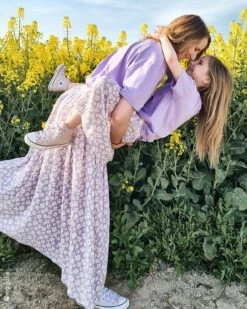 La Jupe Plissée Angèle - Anémones Lilas -Bijoux Magasin la jupe plissee anemones mini enfant lilas 1 847e32bf 06f7 4232 8c4a 8521e1bd670a