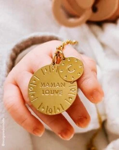 La Médaille Maman Louve - Dorée à L'or Fin 24 Carats - 20mm -Bijoux Magasin la medaille maman louve 20 mm doree a lor fin 24 carats 5081ac63 996a 43d1 8486 42ffa5b4f604