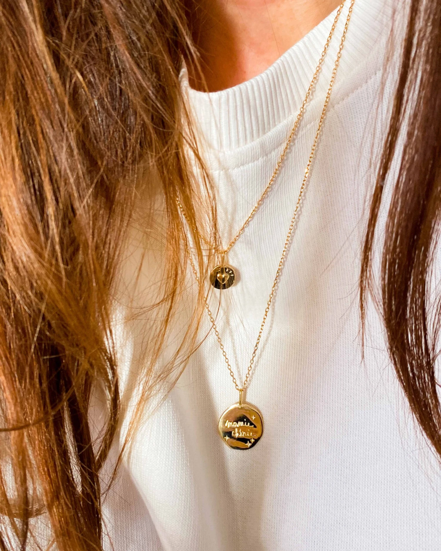 La Médaille Précieuse Mamie Chérie - 17 Mm - En Vermeil 4 La Médaille Précieuse Mamie Chérie - 17 Mm - En Vermeil – Image 2