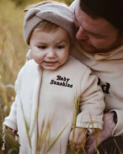 La Mini Combi Baby Sunshine En Polaire Recyclée - Beige 21 La Mini Combi Baby Sunshine En Polaire Recyclée - Beige -Bijoux Magasin la mini combi baby sunshine en polaire recyclee beige