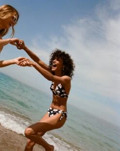 Le Bas De Maillot Anémones Femme - Gili's X émoi émoi 21 Le Bas De Maillot Anémones Femme - Gili's X émoi émoi -Bijoux Magasin le bas de maillot anemones femme gilis x emoi emoi 6