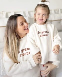 Le Duo De Sweats Le Grand Amour Femme / Enfant En Polaire Recyclée - Crème 29 Le Duo De Sweats Le Grand Amour Femme / Enfant En Polaire Recyclée - Crème -Bijoux Magasin le duo de sweats le grand amour femme enfant en polaire recyclee ivoire 1 fdd6cdc7 9ec9 4b9e a2c9 bced84aaa220