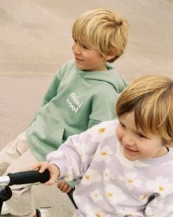 Le Hoodie Brodé Mini Cool En Coton Bio - Olive 20 Le Hoodie Brodé Mini Cool En Coton Bio - Olive -Bijoux Magasin le hoodie brode mini cool en coton bio olive 11