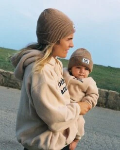 La Mini Combi Baby Sunshine En Polaire Recyclée - Beige 17 La Mini Combi Baby Sunshine En Polaire Recyclée - Beige -Bijoux Magasin le hoodie mother nature en polaire recyclee beige 942a580d 624b 4793 919d bd55a8acc465