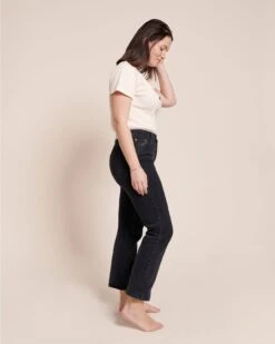 Le Jean Qui Vous Aime - Black Stone -Bijoux Magasin le jean droit noir 11