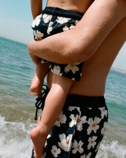 Le Maillot Anémones Homme - Gili's X émoi émoi -Bijoux Magasin le maillot anemones homme gilis x emoi emoi 14