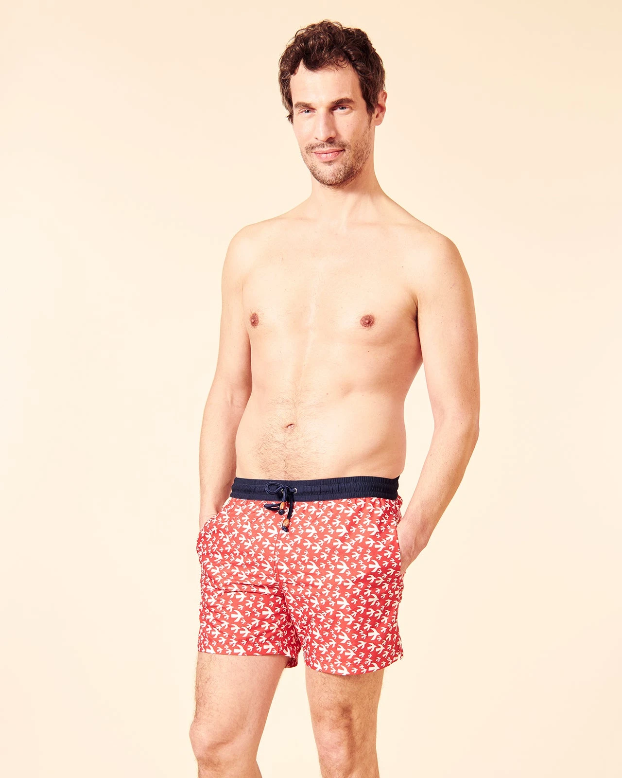 Le Maillot Homme Imprimé Birds – Gili's X émoi émoi 5 Le Maillot Homme Imprimé Birds – Gili's X émoi émoi – Image 4