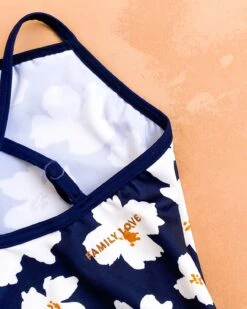 Le Maillot Une Pièce Anémones Enfant - Gili's X émoi émoi 20 Le Maillot Une Pièce Anémones Enfant - Gili's X émoi émoi -Bijoux Magasin le maillot une piece anemones enfant gilis x emoi emoi 3 1423175a 2d4b 48df 99ec d3066686264e