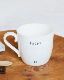 Le Mug Papa - Message Au Choix -Bijoux Magasin le mug daddy emoi emoi 181004a6 a7e1 47b5 ba2b bcb0173b6544