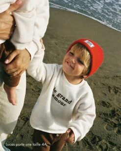 Le Sweat Enfant Le Grand Amour Et Le Pantalon Lars Crème -Bijoux Magasin le pantalon lars en coton bio et le sweat enfant le grand amour en polaire recyclee 3 Copietaille