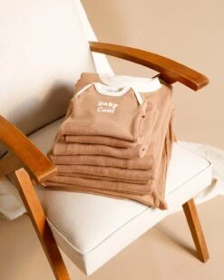 Le Pyjama Bébé Baby Love En Coton Bio Nid D'abeille - Praliné -Bijoux Magasin le pyjama bebe baby cool en coton bio nid dabeille praline