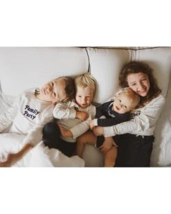 Le Pyjama Family Party Enfant - Ivoire Et Marine -Bijoux Magasin le pyjama family party enfant ivoire et marine emoi emoi