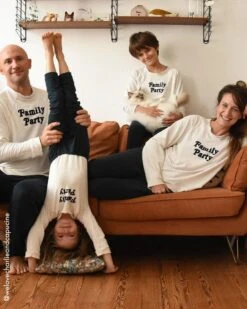 Le Pyjama Family Party Enfant - Ivoire Et Marine -Bijoux Magasin le pyjama family party enfant ivoire et marine 2959b890 a5fd 4481 b920 6f0fef536628