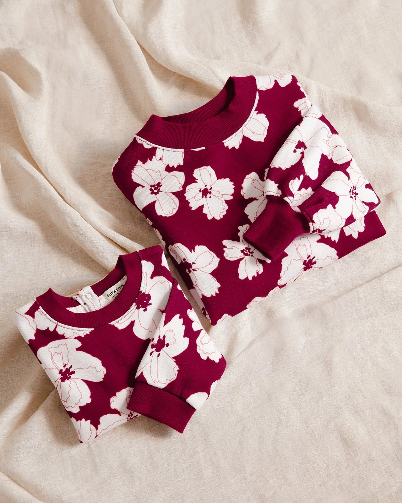 Le Sweat Anémones Maxi Enfant En Coton Bio - Bordeaux 11 Le Sweat Anémones Maxi Enfant En Coton Bio - Bordeaux – Image 9