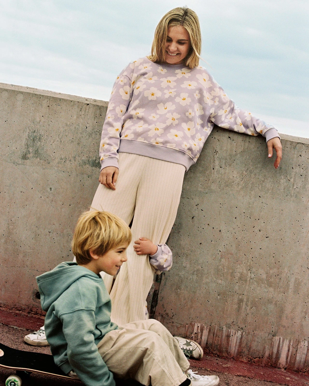 Le Sweat Scarlett En Coton Bio - Anémones Lilas 9 Le Sweat Scarlett En Coton Bio - Anémones Lilas – Image 7