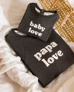 Le Sweat Brodé Papa Love En Coton Bio - Gris Anthracite -Bijoux Magasin le sweat brode papa love en coton bio gris anthracite