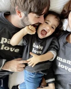 Le Sweat Brodé Papa Love En Coton Bio - Gris Anthracite -Bijoux Magasin le sweat brode papa love en coton bio gris anthracite 5875c457 faf9 4e38 865c 1e88f358406c