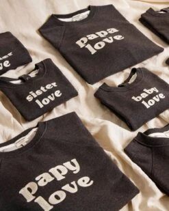 Le Sweat Brodé Papy Love En Coton Bio - Gris Anthracite -Bijoux Magasin le sweat brode papy love en coton bio gris anthracite 1 a323be48 bdf4 4b97 a197 1ab933e32bd4