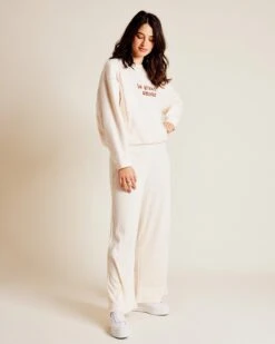 Le Duo De Sweats Le Grand Amour - Allaitement X Mini -Bijoux Magasin le sweat dallaitement brode le grand amour en polaire recyclee creme 2 4605d98a 0ba7 4689 92a4 2f93292dfbef