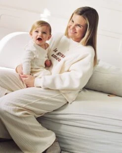 Le Duo De Sweats Le Grand Amour - Allaitement X Mini -Bijoux Magasin le sweat dallaitement brode le grand amour en polaire recyclee creme 8