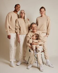 Le Sweat Adoré Homme En Coton Bio - Latte -Bijoux Magasin le sweat eternel homme en coton bio latte 5