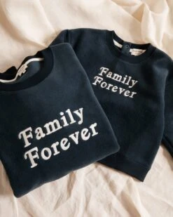 Le Sweat Family Forever Homme En Polaire Recyclée - Charbon 16 Le Sweat Family Forever Homme En Polaire Recyclée - Charbon -Bijoux Magasin le sweat family forever homme en polaire recyclee charbon 5