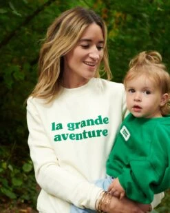 Le Sweat La Grande Aventure Femme En Coton Bio - Crème -Bijoux Magasin le sweat la grande aventure femme en coton bio creme 5