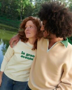 Le Sweat La Grande Aventure Femme En Coton Bio - Crème -Bijoux Magasin le sweat la grande aventure femme en coton bio creme 8