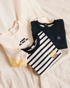 Le Sweat Mini Patch Baby Love En Coton Bio - Charbon -Bijoux Magasin le sweat mini patch baby love en coton bio charbon 4e1cbad1 f4c2 4fca b9c1 d4095c96fa68