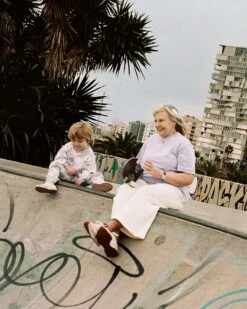 Le T-shirt Brodé Mamie Flower En Coton Bio - Lilas 19 Le T-shirt Brodé Mamie Flower En Coton Bio - Lilas -Bijoux Magasin le t shirt brode mamie flower en coton bio lilas 8